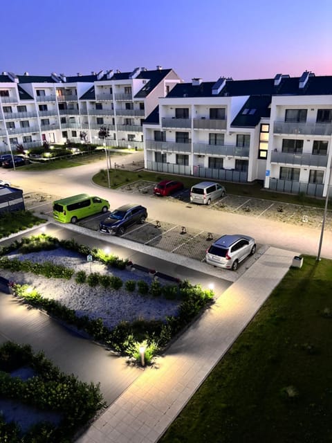 Night, Neighbourhood, Parking