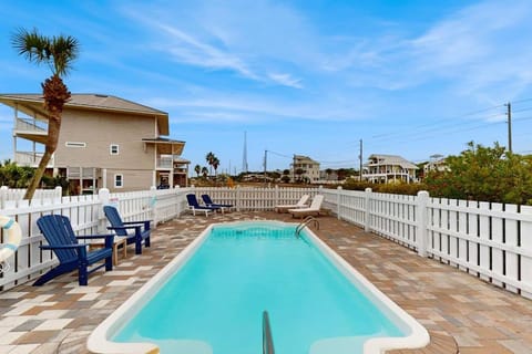 Sunset & Smiles House in Saint George Island