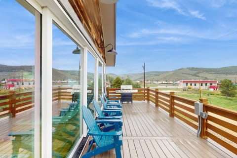 Lance's Adventure Lodge House in Tabernash