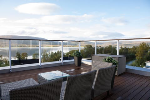 View (from property/room), Balcony/Terrace, Seating area