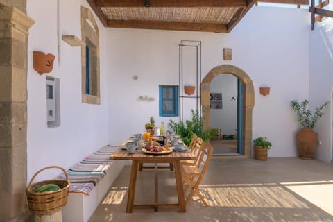 Day, Balcony/Terrace, Dining area