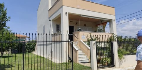 Angela's House House in Halkidiki