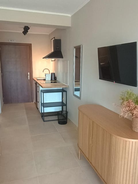 TV and multimedia, Kitchen or kitchenette