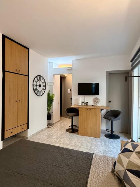 Seating area, Bedroom