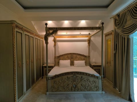 Bed, Bedroom, wardrobe