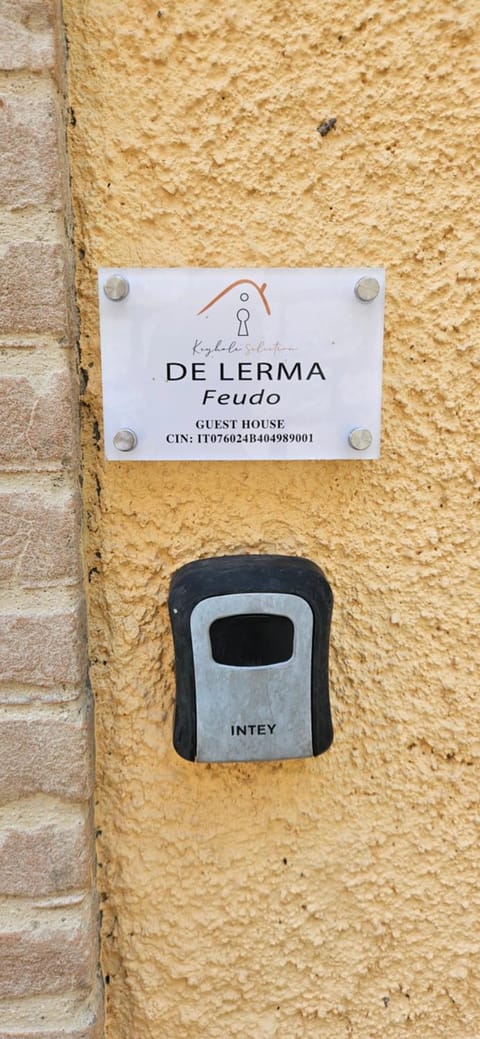 DE LERMA by Keyhole Selection House in Basilicata