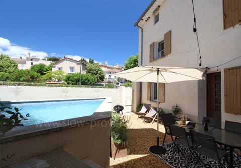 Balcony/Terrace, Pool view, Swimming pool, sunbed