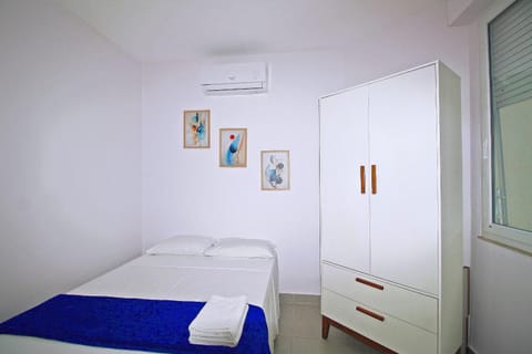 Bed, Photo of the whole room, Bedroom, wardrobe, air conditioner