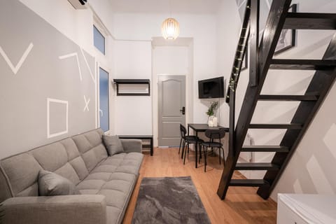 TV and multimedia, Living room, Photo of the whole room, Seating area