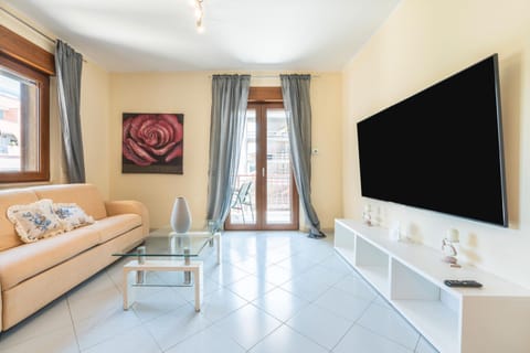 P012 Apartment House in Cagliari