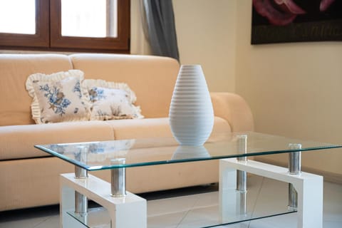 P012 Apartment House in Cagliari