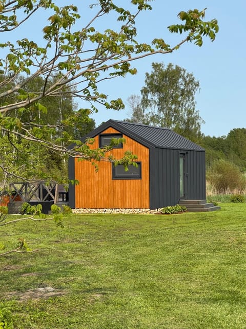 Property building, Neighbourhood, Garden view