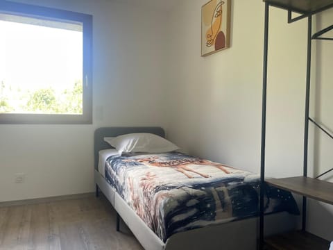 L'improbable, Spa, Netflix, Wifi, 500 m du centre historique Apartment in Piedmont