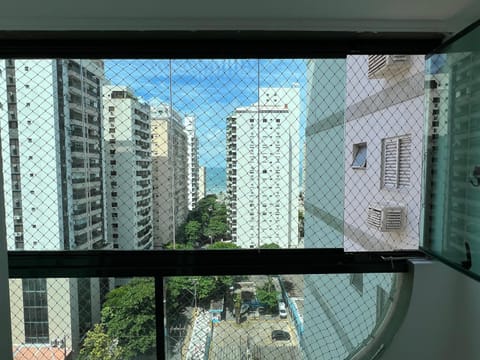 City view, Sea view
