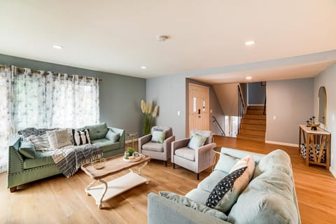 Golf, Swim, Relax Family Retreat in Corona! House in Corona