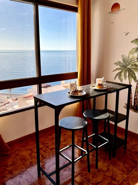 Living room, Sea view