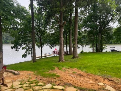 Nearby landmark, Day, Natural landscape, River view