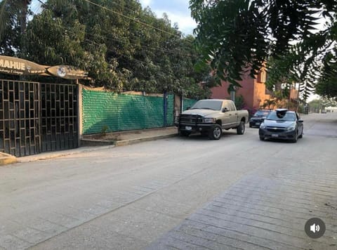 Mahue Rooms and Camping Apartment in Puerto Escondido