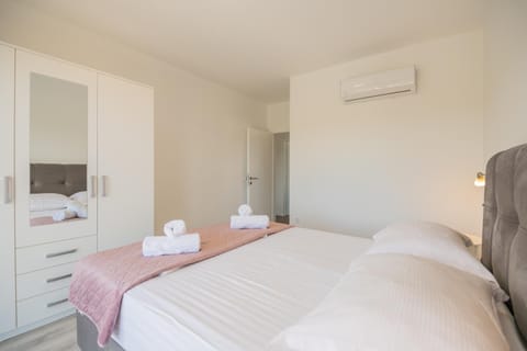 Villa Marica Grubine Imotski Villa in Split-Dalmatia County