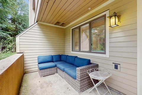 Vantage Point #7 Apartment in Winhall