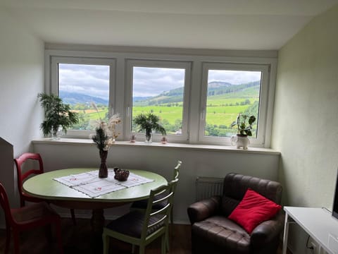Natural landscape, Living room, Seating area, Dining area, Mountain view