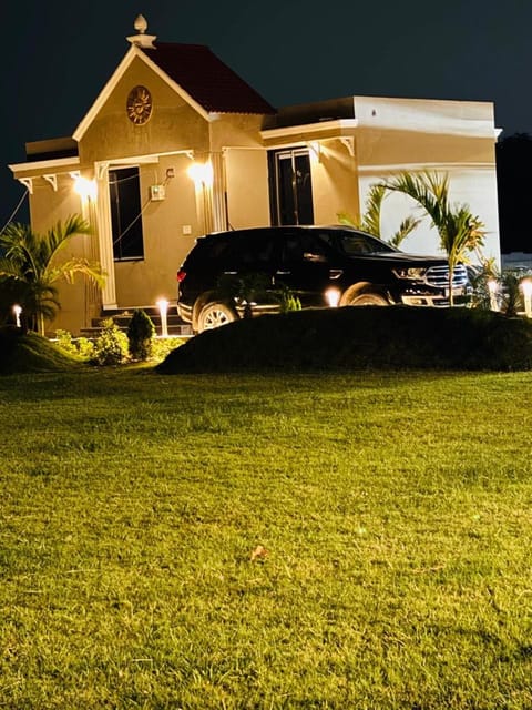 Property building, Night