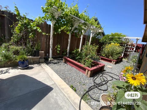 1 bedroom in a quiet neighborhood near the main street - Room B Vacation rental in Rowland Heights