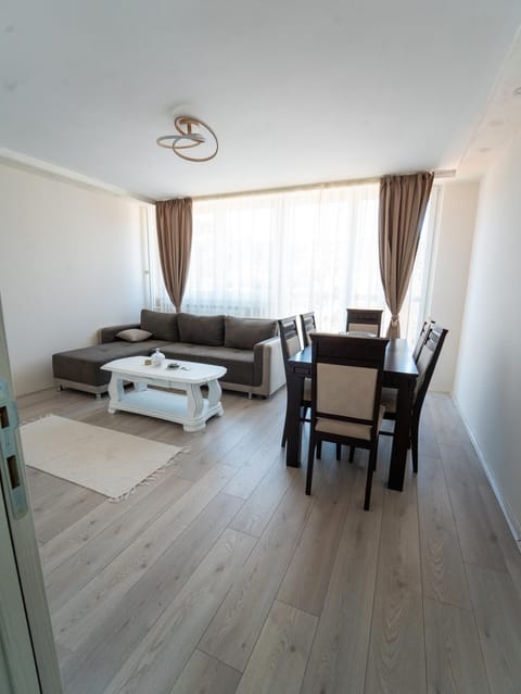 Queen Apartment in Zlatibor District, Serbia