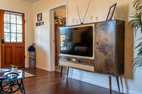 The Riverside Cottage Apartment in Arkansas