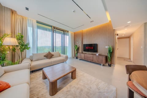 2BR Home - Aljada's Amazing Green Views - Sleeps 6 Apartment in Al Sharjah