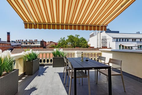 Patio, Balcony/Terrace, Balcony/Terrace