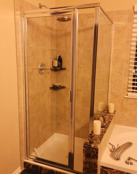 Luxurious Highlands Ranch Home with private hot tub Vacation rental in Highlands Ranch