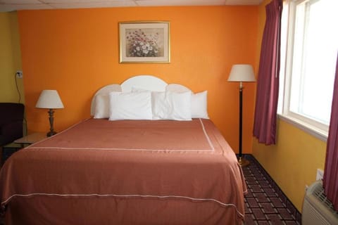 New Red Carpet Motel in Niagara Falls