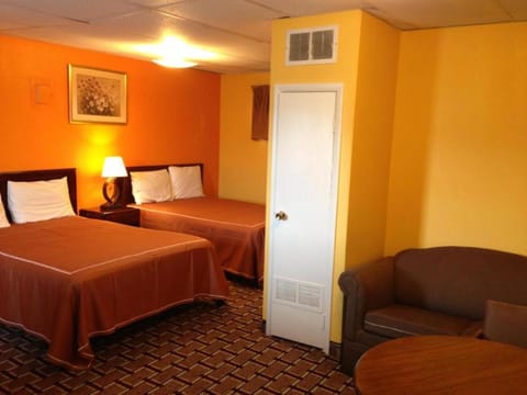 New Red Carpet Motel in Niagara Falls