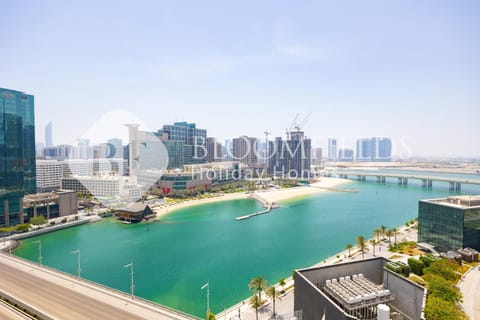 Bloomfield's VistaVibe Stu Al Maryah Island Apartment in Abu Dhabi