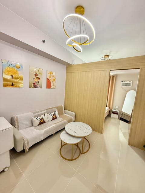 Living room, Photo of the whole room, Seating area