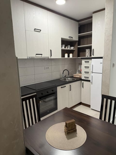 Didi3-free parking Apartment in Novi Sad