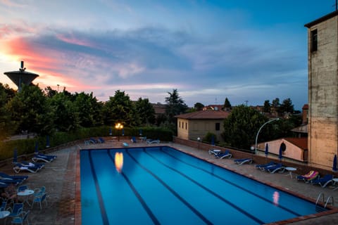 Pool view, Swimming pool, Swimming pool