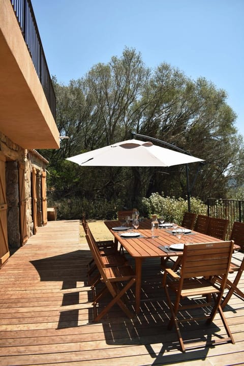 Bergerie avec piscine chauffée Sotta Villa in Porto-Vecchio