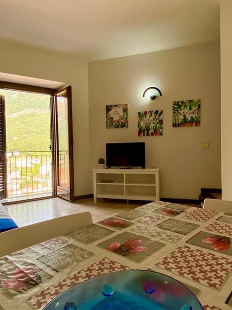 Mickey House, Maratea alta e fresco relax Apartment in Maratea
