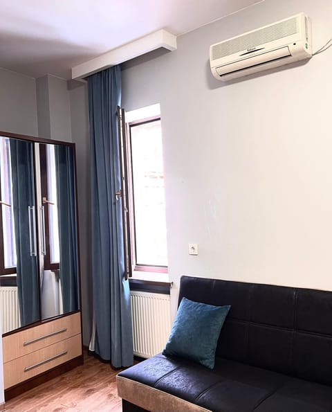 Living room, Seating area, internet, air conditioner
