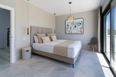 La Mairena Hills & Seaview House in Marbella