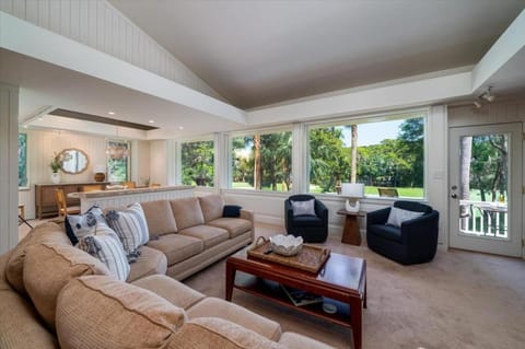 2710 Gnarled Pine House in Seabrook Island