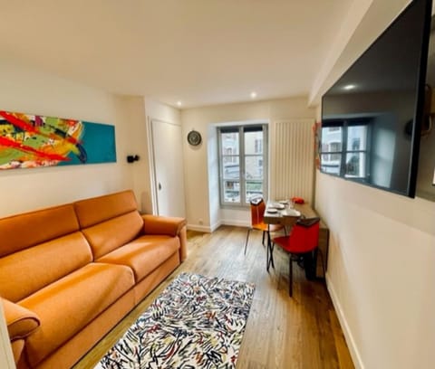 Ben Nevis charming studio in the heart of the lively life of the Pré Carré Apartment in Annecy