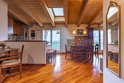 Lounge or bar