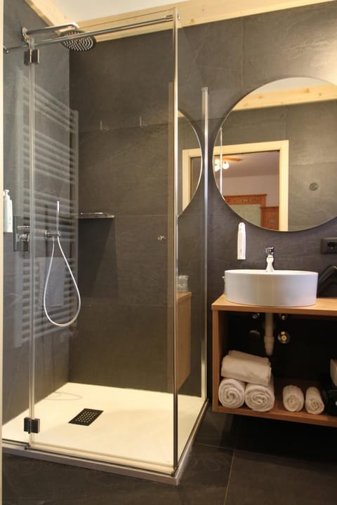 Hotel Ghezzi Hotel in Trentino-South Tyrol