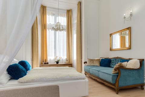 Living room, Bedroom