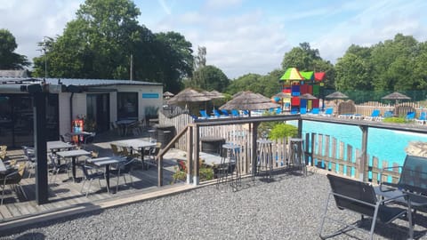 Bungalow charmant à Clohars-Carnoët - 38 m² avec piscine House in Clohars-Carnoët