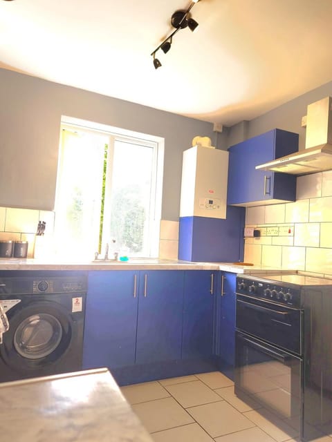 Cosy 3 bed house in Doncaster House in Doncaster