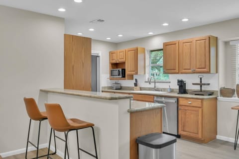 Glen Loch Dr House in The Woodlands